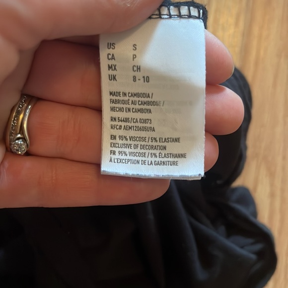 Simple black American eagle shirt size S - Picture 4 of 4